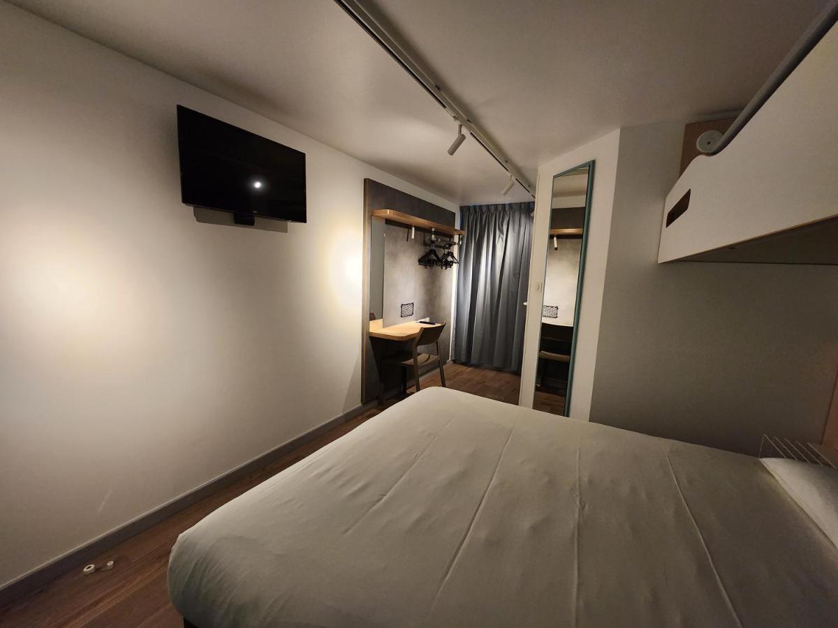 Ibis Budget Chambourcy Saint Germain Exterior photo