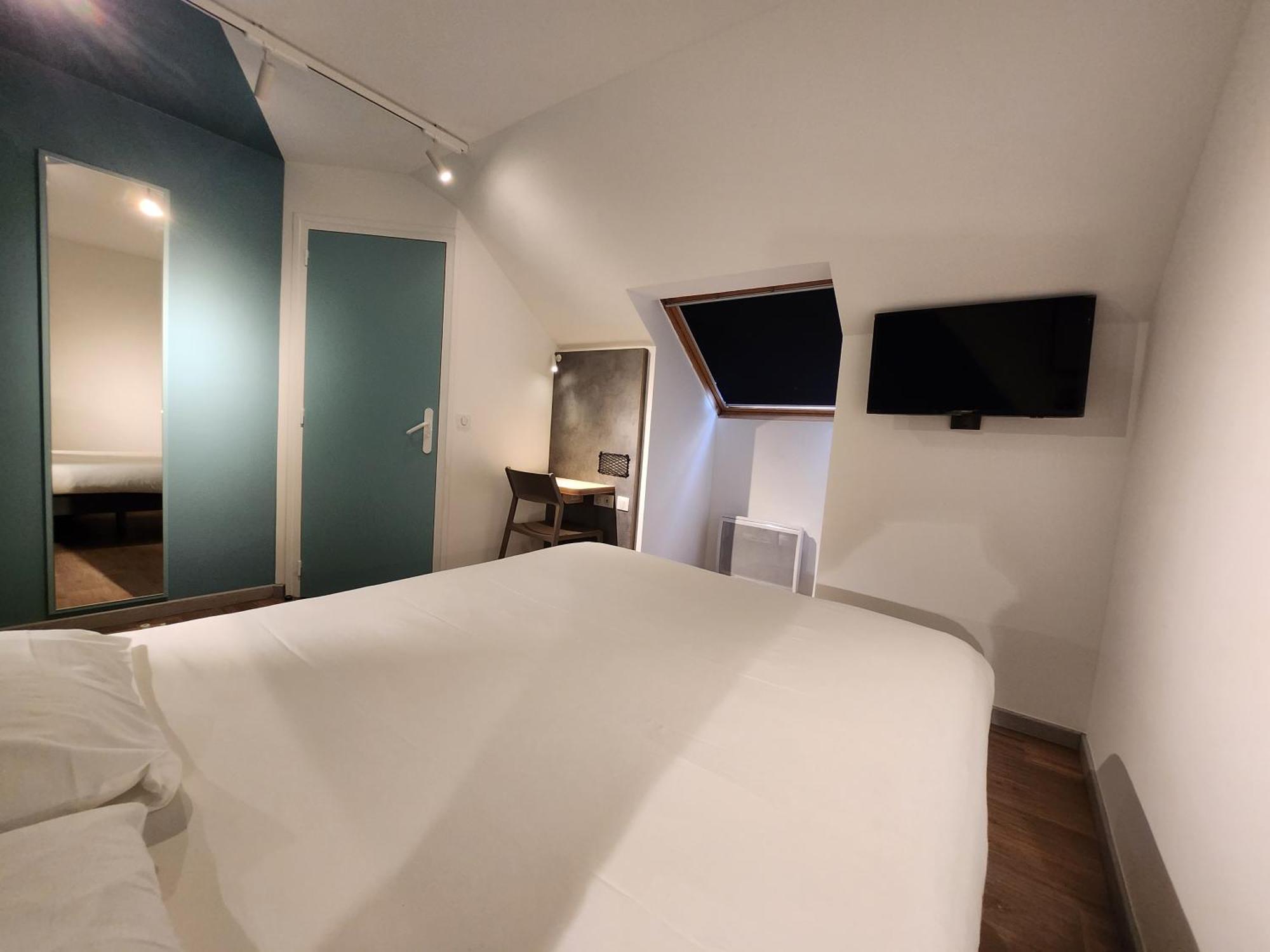 Ibis Budget Chambourcy Saint Germain Exterior photo