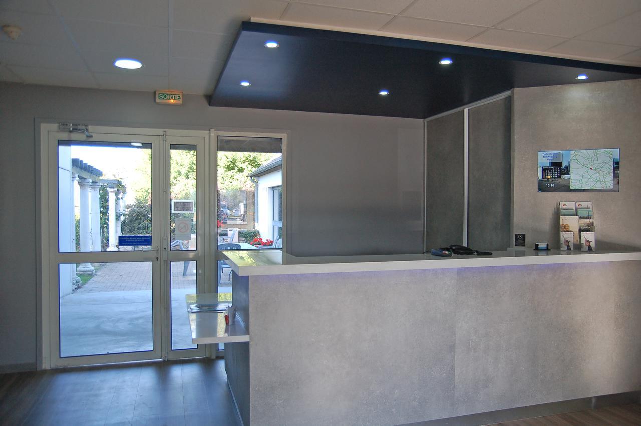 Ibis Budget Chambourcy Saint Germain Exterior photo